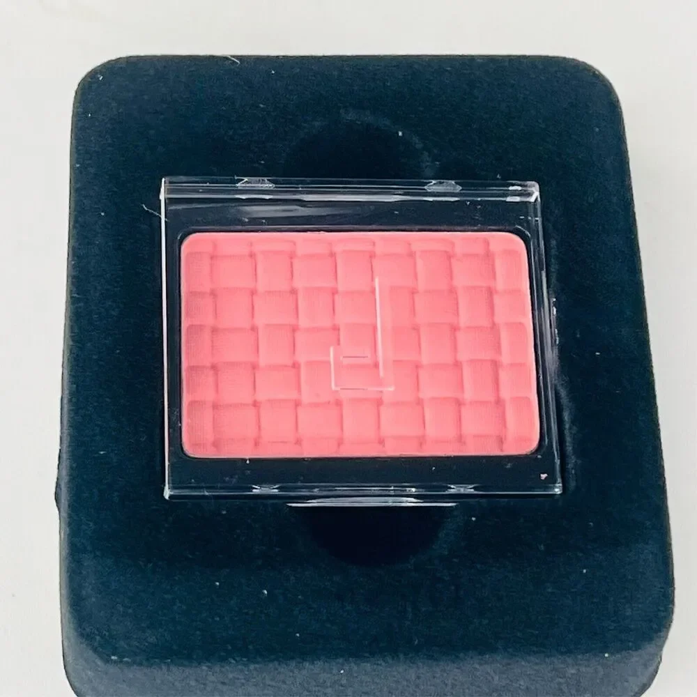 Doucce Freematic Blush Mono Zen Orange 49 Natural Finish Silky Powder 3.4g NIB